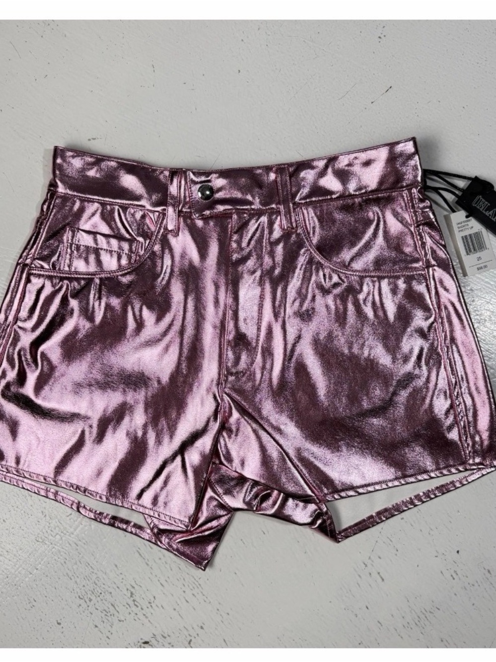 Blank NYC Women’s Pink Shiny Faux Leather Pretty Up Shorts Size 25 New NWT